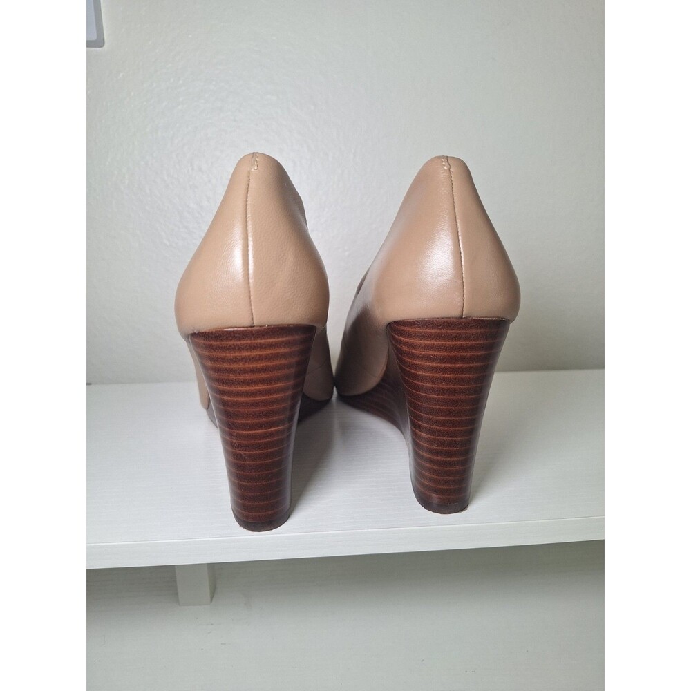 Vince Camuto Diletta High Heel Pump Leather Beige Wedge Shoe 9M - Picture 5 of 8